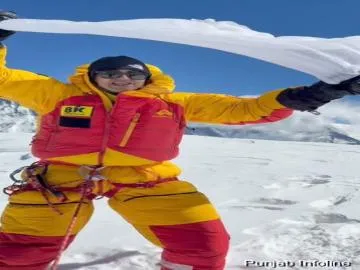 Reciting Rehras Sahib, Punjabi Woman Conquers One of World’s Toughest Peaks