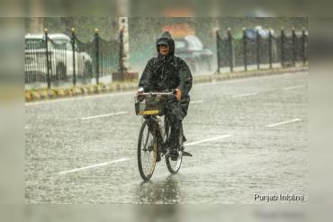 IMD Issues Red Warning for Heavy to Very Heavy Rainfall in Odisha Today