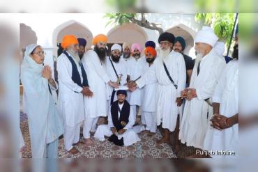 ਮਹੰਤ ਬਾਬਾ ਧਰਮ ਸਿੰਘ ਜੀ ਦੀ ਅੰਤਿਮ ਅਰਦਾਸ ਅਤੇ ਦਸਤਾਰਬੰਦੀ ਸਮਾਰੋਹ ਸੰਪੰਨ (ਬਾਬਾ ਵਰਿੰਦਰ ਸਿੰਘ ਜੀ ਨੂੰ ਬੁੰਗਾ ਨਾਨਕਸਰ ਸਾਹਿਬ ਦਾ ਅਗਲਾ ਮਹੰਤ ਥਾਪਿਆ)