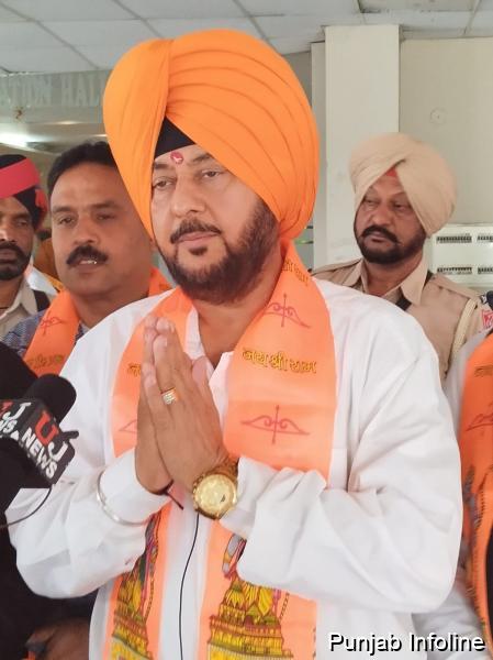 Centre Should Take Strict Action to Stop Atrocities on Sanatani Hindus in Bangladesh: Advocate Rajinder Pal Anand