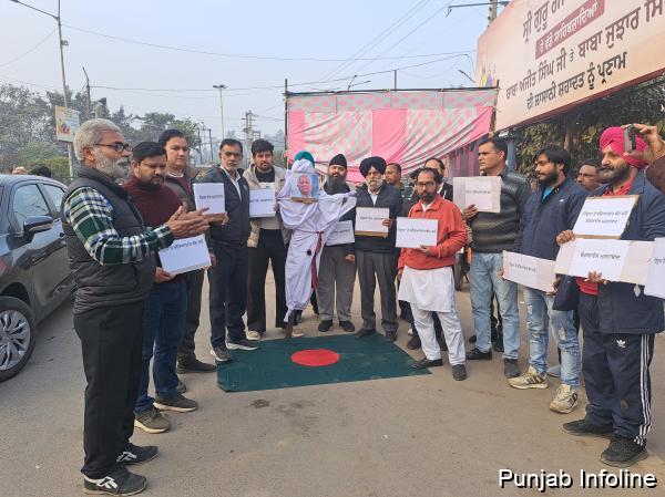 ਬੰਗਲਾਦੇਸ਼ ਵਿੱਚ ਹਿੰਦੂਆਂ ਉੱਤੇ ਹੋ ਰਹੇ ਅੱਤਿਆਚਾਰਾਂ ਖ਼ਿਲਾਫ਼ ਦੋਰਾਹਾ ਸ਼ਹਿਰ ਵਿੱਚ ਰੋਸ ਮਾਰਚ