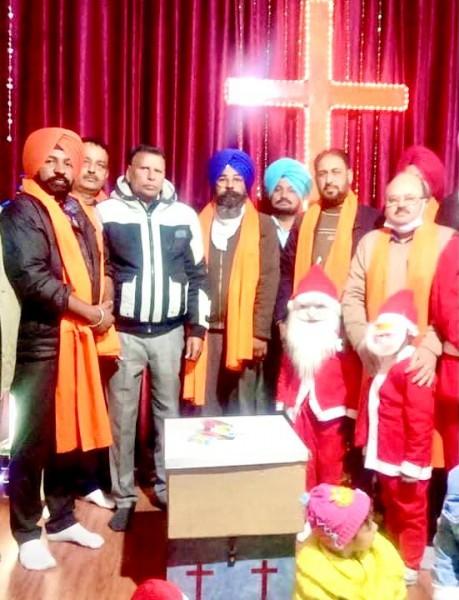 ਪ੍ਰਭੂ ਯਿਸੂ ਮਸੀਹ" ਦੇ ਜਨਮ ਦਿਨ ਮੌਕੇ ਦੋਰਾਹਾ ਵਿਖੇ ਕ੍ਰਿਸਮਸ ਦਾ ਤਿਉਹਾਰ ਸ਼ਰਧਾ ਅਤੇ ਉਤਸ਼ਾਹ ਨਾਲ ਮਨਾਇਆ ਗਿਆ