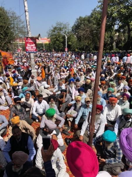 ਬਿਜਲੀ ਮੁਲਾਜਮ ਅਤੇ ਪੈਨਸ਼ਨਰਜ਼ ਵਲੋਂ ਹੈਡ ਆਫਿਸ ਅਗੇ ਵਿਸ਼ਾਲ ਸੂਬਾ ਪੱਧਰੀ ਧਰਨਾ ਅਤੇ ਮੋਤੀ ਮਹਿਲ ਵੱਲ ਰੋਸ ਮਾਰਚ
